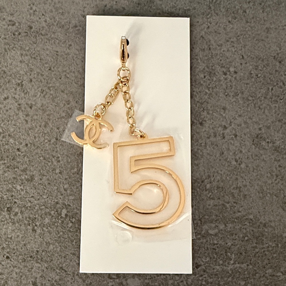 Chanel Beauty Charm